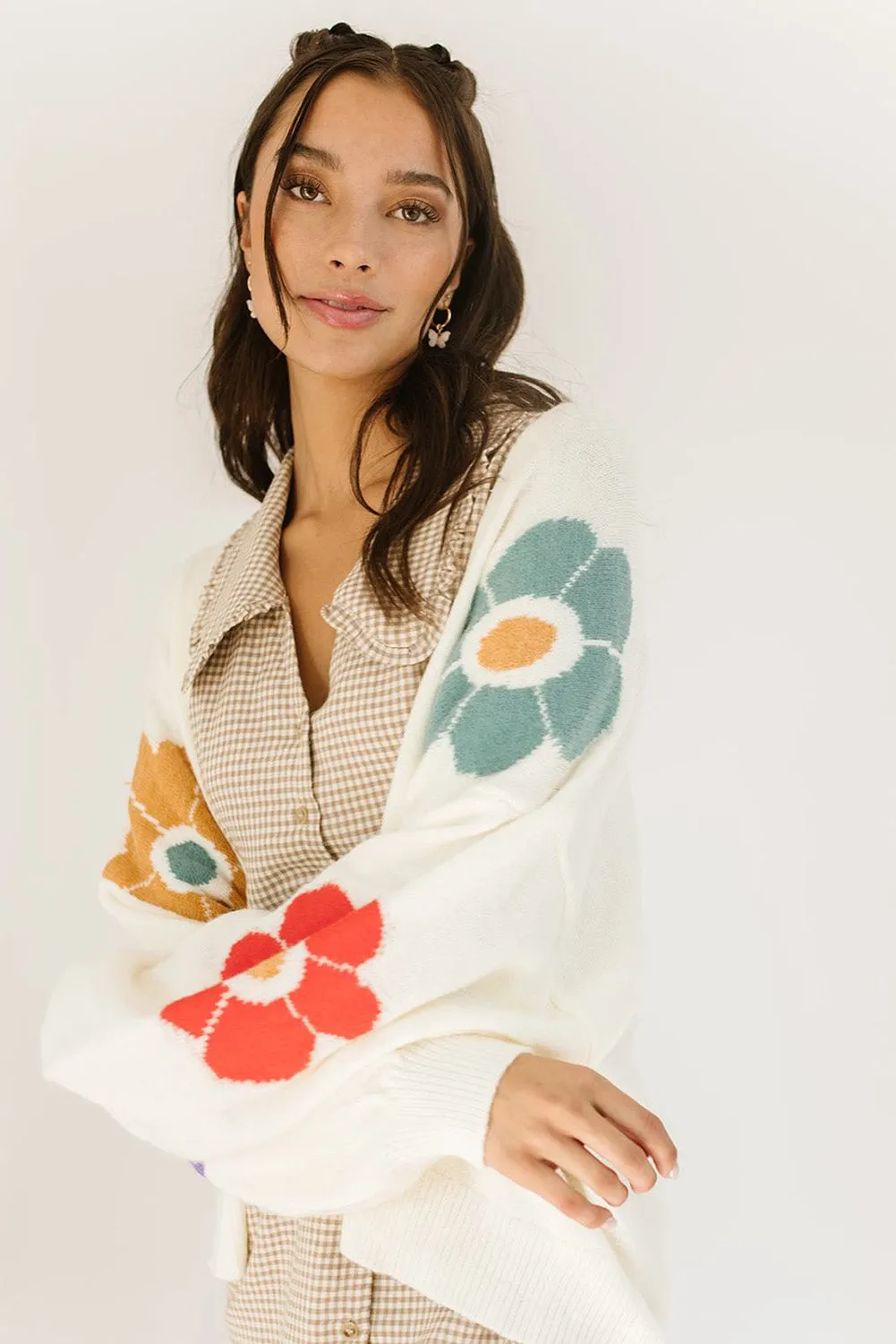 Bright White Flower Graphic Puff Sleeve Open Cardigan