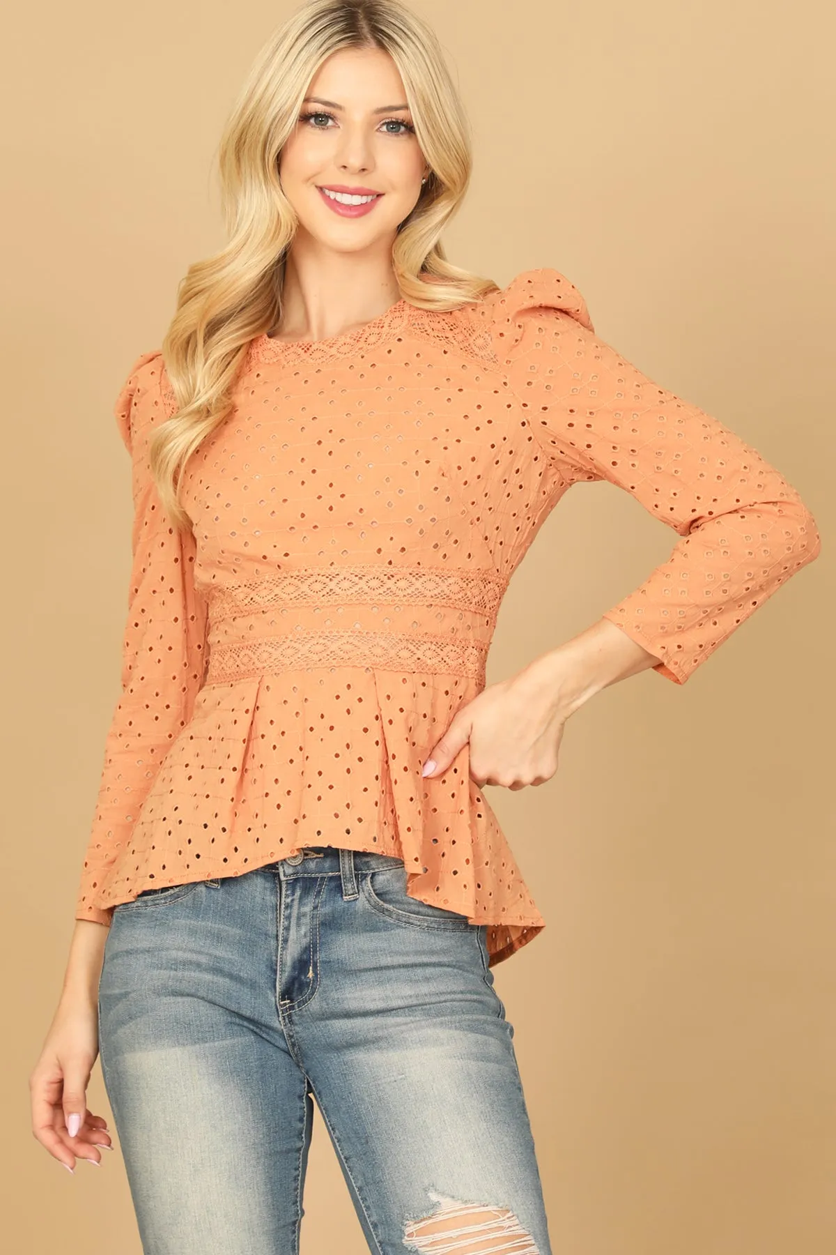 EYELET LONG PUFF SLEEVE TOP